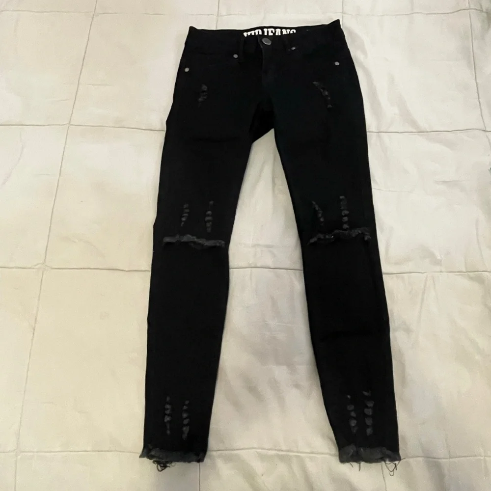 SOLD - Picture 4 of 5